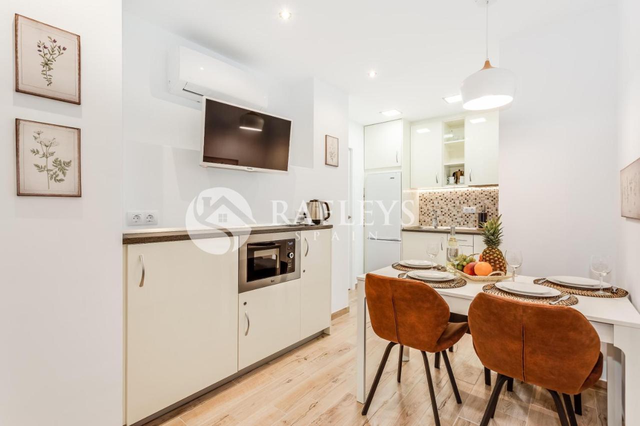 Modern 1 Bedroom Apartement In Very Center Of Marbella. Eksteriør billede